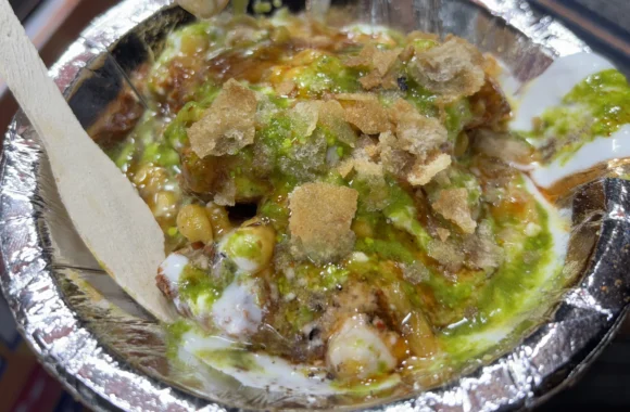 Aloo Tikki Matar chat baba chat corner
