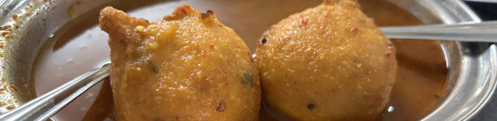 Rasam Vada at Hotel Priyadarshini